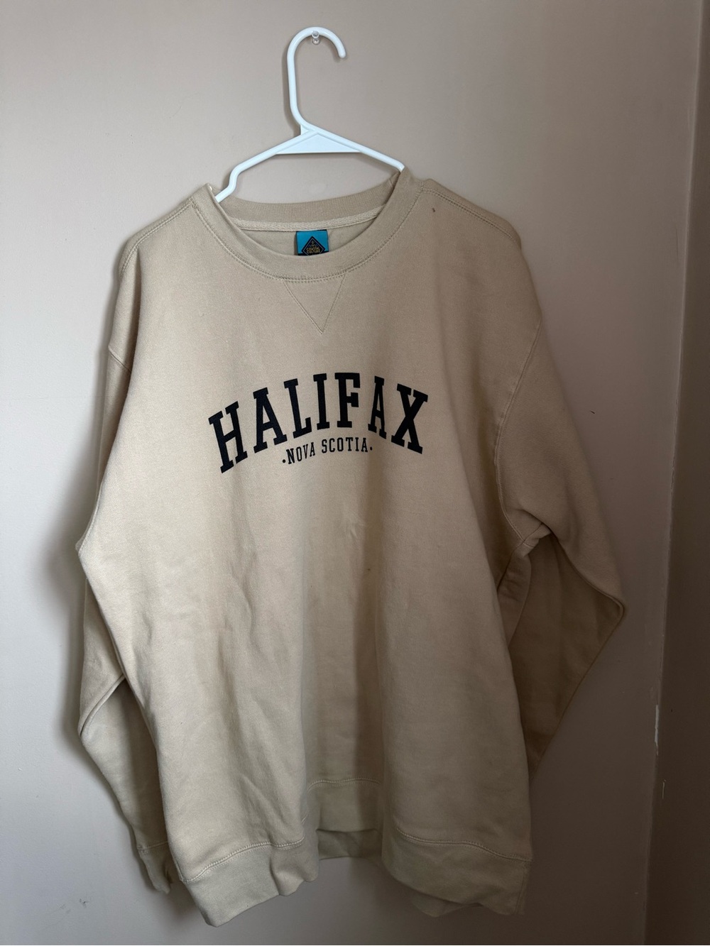 Halifax Nova Scotia Crewneck Sweatshirt Large Beige